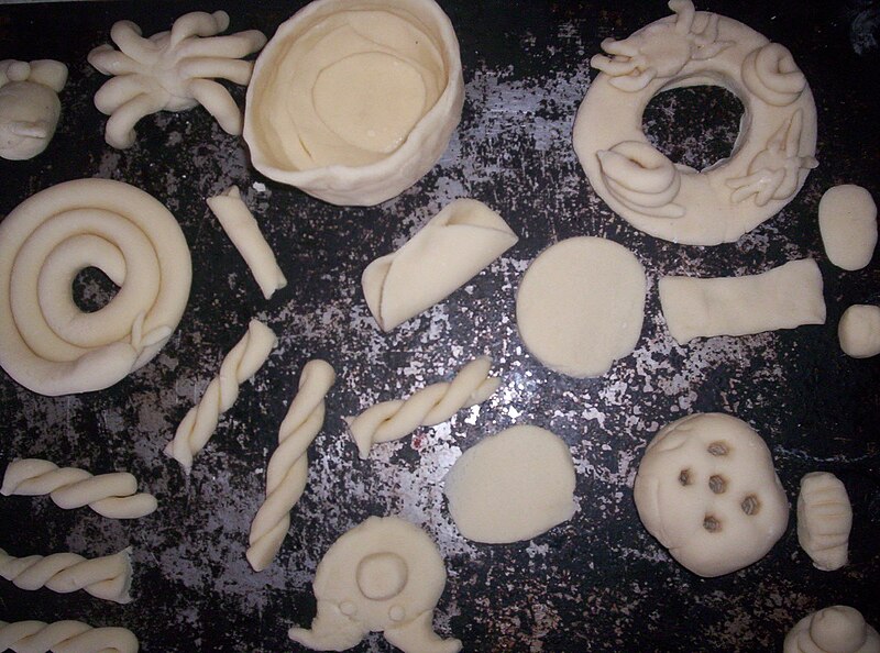 File:Dough modelling.jpg