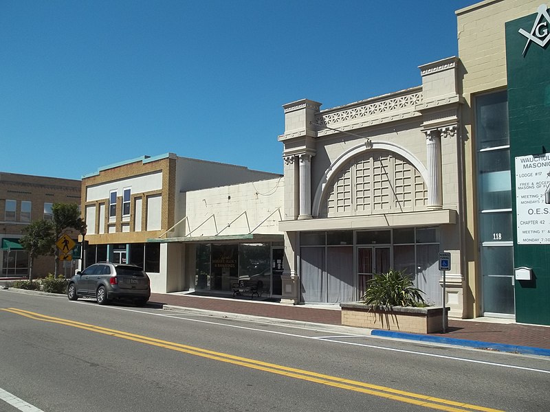 File:Downtown Wauchula HD09.jpg