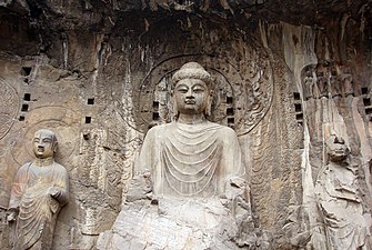 Statues bouddhistes dans les grottes de Longmen.