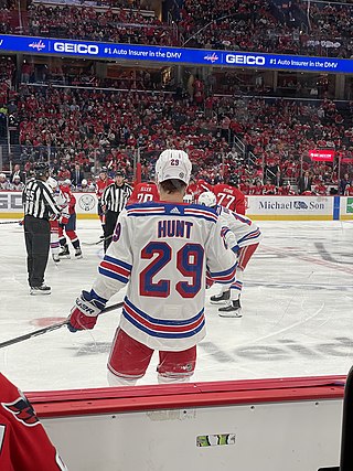 <span class="mw-page-title-main">Dryden Hunt</span> Canadian ice hockey player