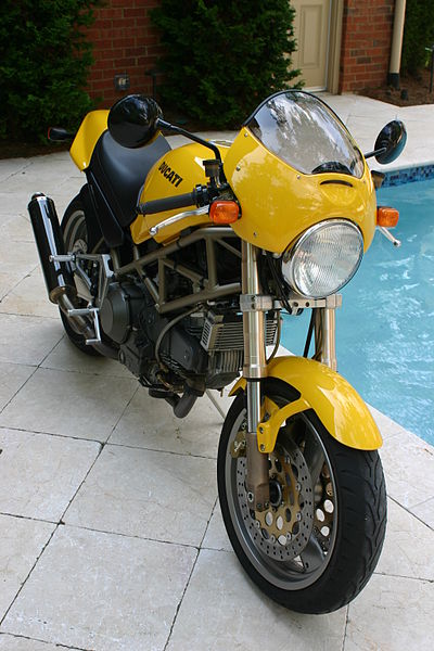 File:Ducati M900S.jpg