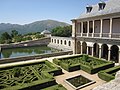 El Escorial garden pool.jpg