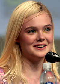 Elle Fanning 2 SDCC 2014.jpg