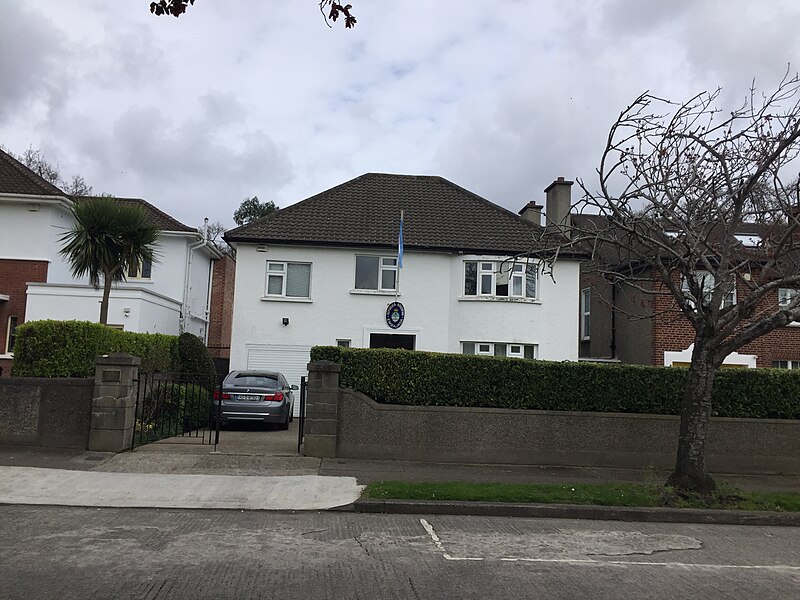 File:Embassy of Argentina in Ireland.jpg