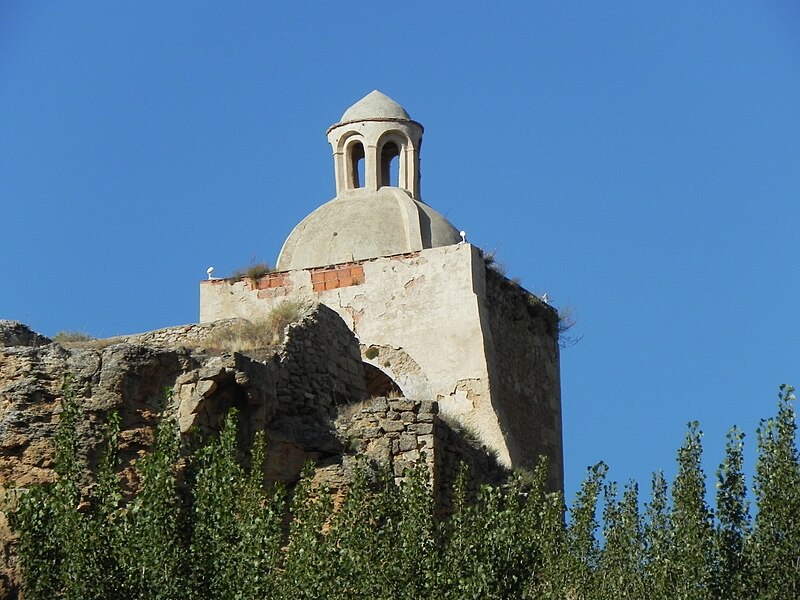 File:Ermita de los Pueyos.jpg