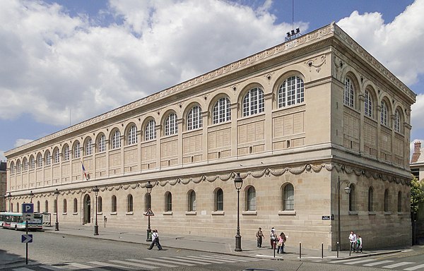 Image: Façade de la Bibliothèque Sainte Geneviève, sud est