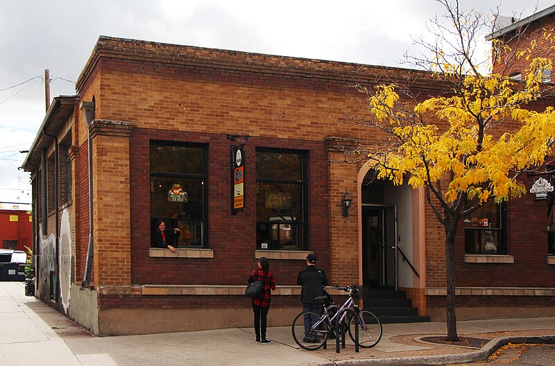 File:Flagstaff-Sun-Bldg.jpg