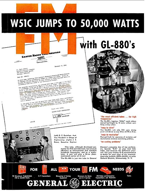 1942 General Electric advertisement featuring W51C.