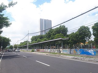 <span class="mw-page-title-main">Jemursari railway station</span> Railway station in Indonesia