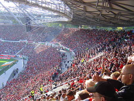 ไฟล์:Hannover96_Nordtribüne.JPG