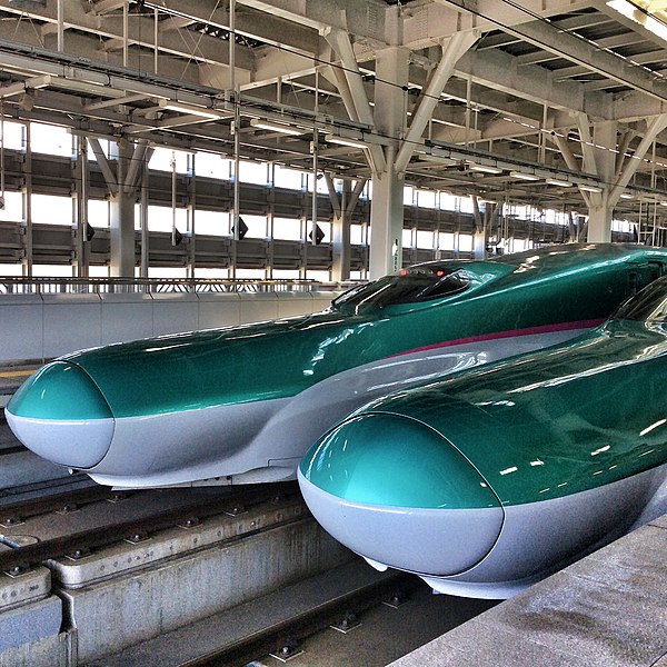 File:Hayabusa train@ Shinaomori - panoramio.jpg