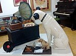Thumbnail for File:His Master's Voice, x2.jpg