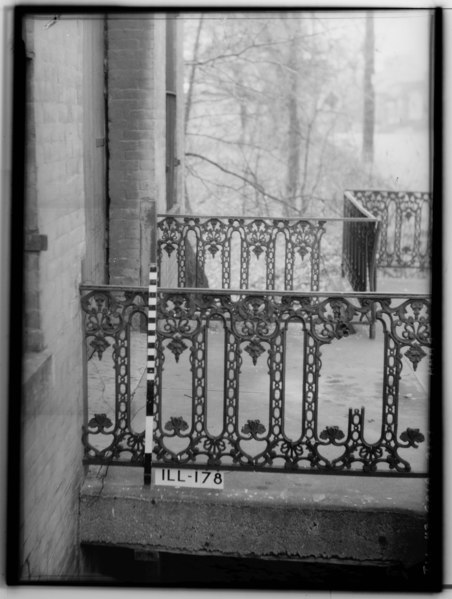 File:Historic American Buildings Survey Joseph Hill, Photographer October 1936 -8 STAIR RAILING TELFORD SHOP Bench Street, Galena, Ill. - Galena Doorways, Telford Shop, Bench Street, HABS ILL,43-GALA,21-1.tif