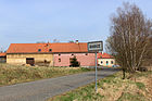 Čeština: Příjezd od západu do Babic, části Hostouně English: West view to Babice, part of Hostouň, Czech Republic.