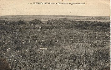 Le cimetière militaire provisoire vers 1920.