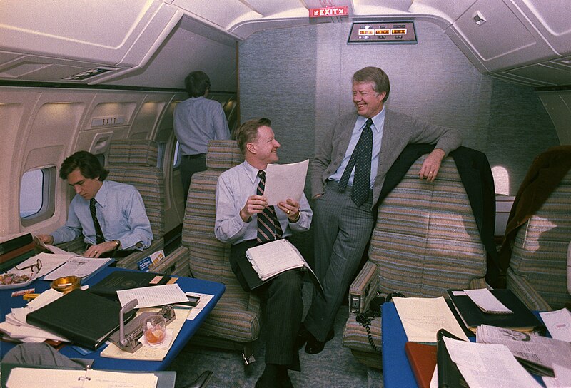 File:Jimmy Carter, Zbigniew Brzezinski aboard Air Force One - NARA - 177300.jpg