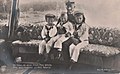 Kaiser Wilhelm II mit drei Enkeln in Kiel.jpg