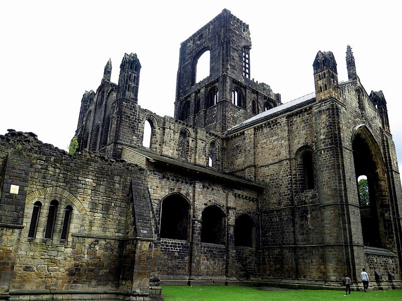 File:Kirkstall Abbey dav3.JPG