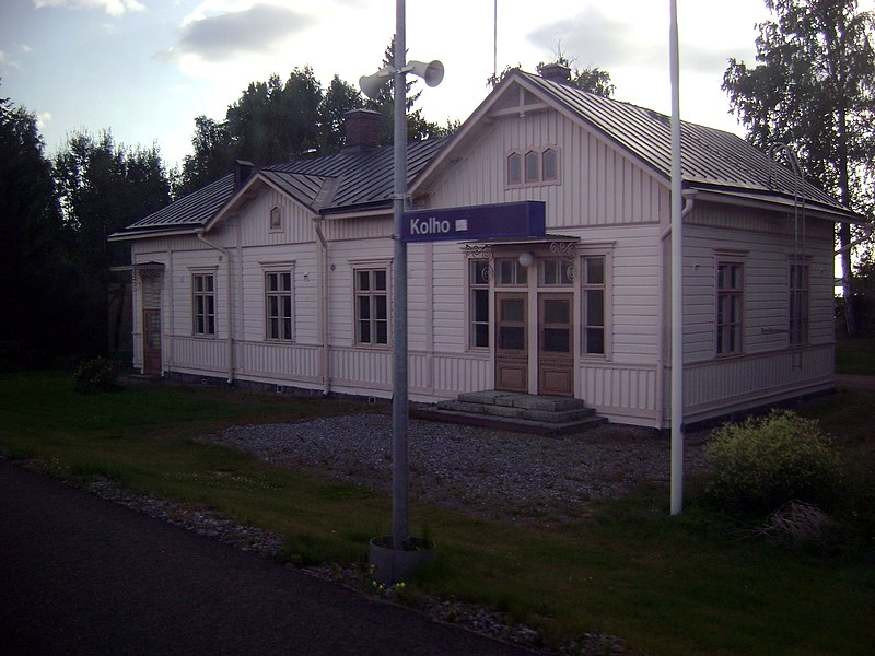 File:Kolhon rautatieasema.JPG