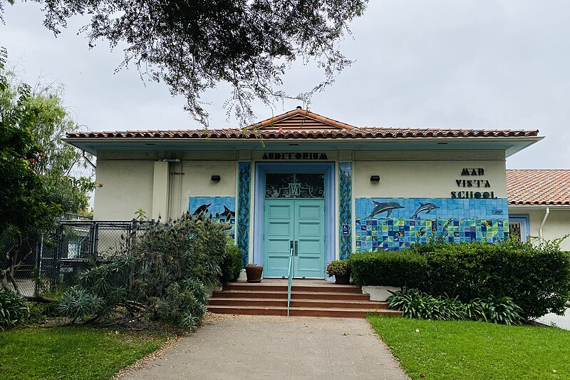 File:LAUSD Mar Vista Elementary School 3330 Granville Ave, Los Angeles, CA 90066 01.jpg