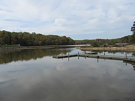 Lake Accotink (5113198458).jpg