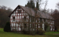 English: Half-timbered building in Eichelhain Obermuehlweg 11, Lautertal, Hesse, Germany This is a picture of the Hessian Kulturdenkmal (cultural monument) with the ID Unknown? (Wikidata)