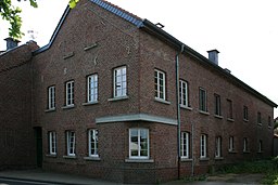 Schloss-Dyck-Straße in Mönchengladbach