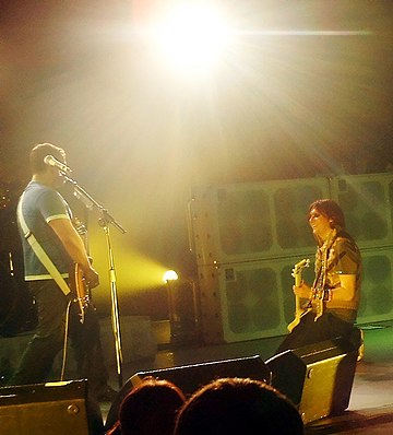 File:Manic Street Preachers in London2005-7.jpg