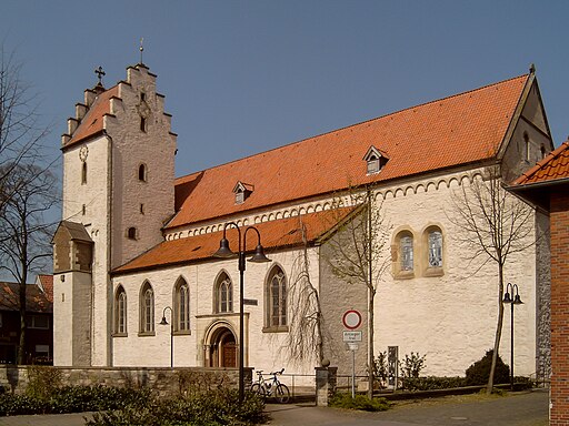 Metelen, kerk foto2 2007 04 12 13.22