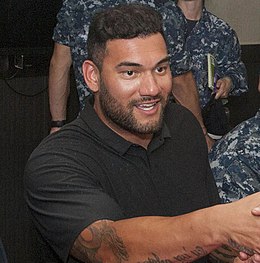 Michael Hoomanawanui 2016.jpg