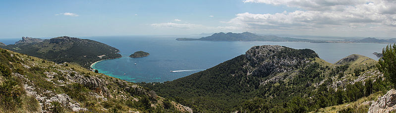 File:Mirador de Formentor (9346898730).jpg