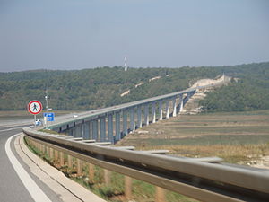 Mirna-Brücke