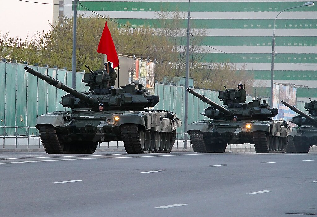 File:T-90S tank front view.jpg - Wikimedia Commons