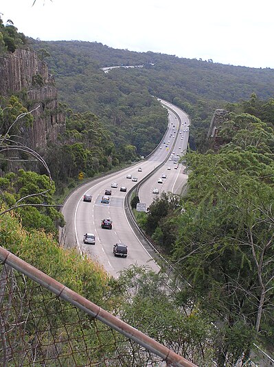 The Mooney Mooney Bridge viewed from the Pacific Highway