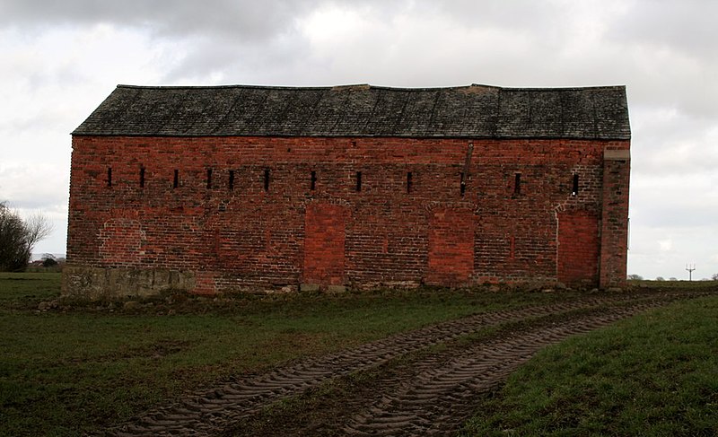 File:Mystery Masonry - geograph.org.uk - 4355086.jpg