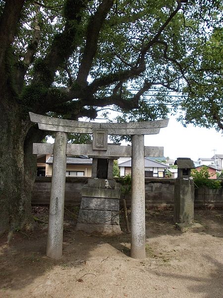 File:Namiori-jinja 03.jpg