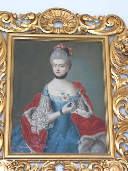 File:National Museum in Poznan - women portrait.JPG