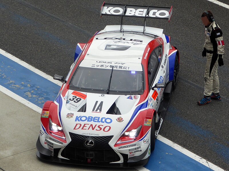 File:No.39 DENSO KOBELCO SARD RC F at 2014 SUPER GT SUZUKA TEST (28).jpg