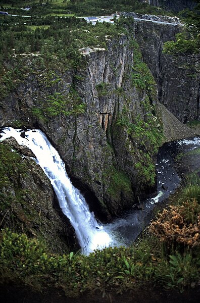 Файл:Norwegen 1998 (056) Vøringsfossen (33996442465).jpg