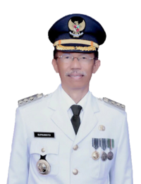 Official Portrait of Suprawoto, Regent of Magetan.png