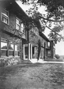 Old Dormitory Caltech in 1920