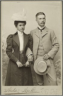 Uno Nicolas Donner (oik.) ja hänen vaimonsa Olly Donner.