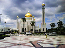 The Sultan Omar Ali Saifuddien Mosque façade