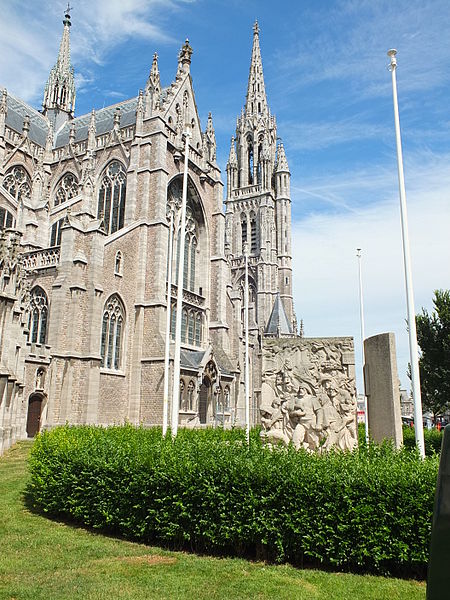 File:Oostende Sint-Petrus-en-Pauluskerk 01.JPG