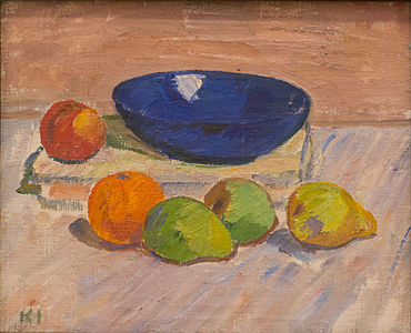 Opstilling med blå skål og frugter Etalage met blauwe schaal en vruchten - Ca. 1910-11 Olieverf op doek. 34 × 42 cm. Statens Museum for Kunst