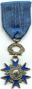 Ordre national du Mérite (France) — Wikipédia