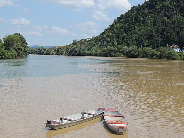 Downstream view of the confluence of the Una and Sana rivers