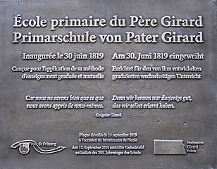 Gedenktafel zur Erinnerung an Père Girard und seine Primarschule