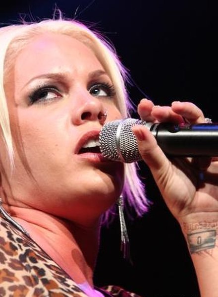 Pink performing in 2006