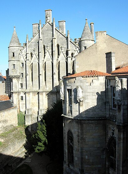 Cómo llegar a Palais de Justice de Poitiers en transporte público - Sobre el lugar